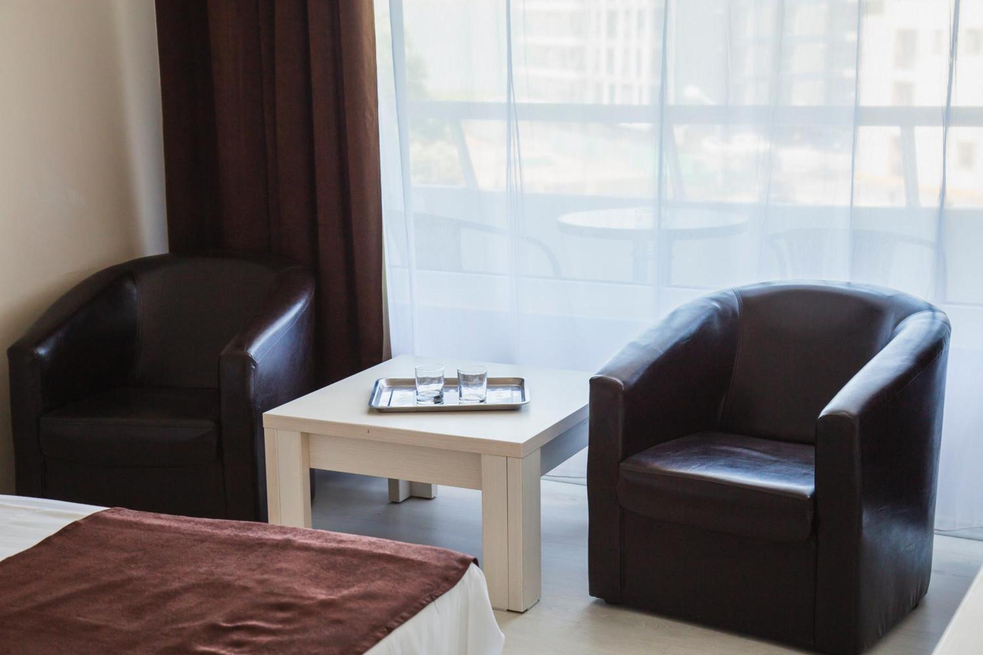 Hotel Ambasador Mamaia Esterno foto